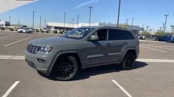 JEEP GRAND CHEROKEE 2019 1C4RJEAG5KC710820 image